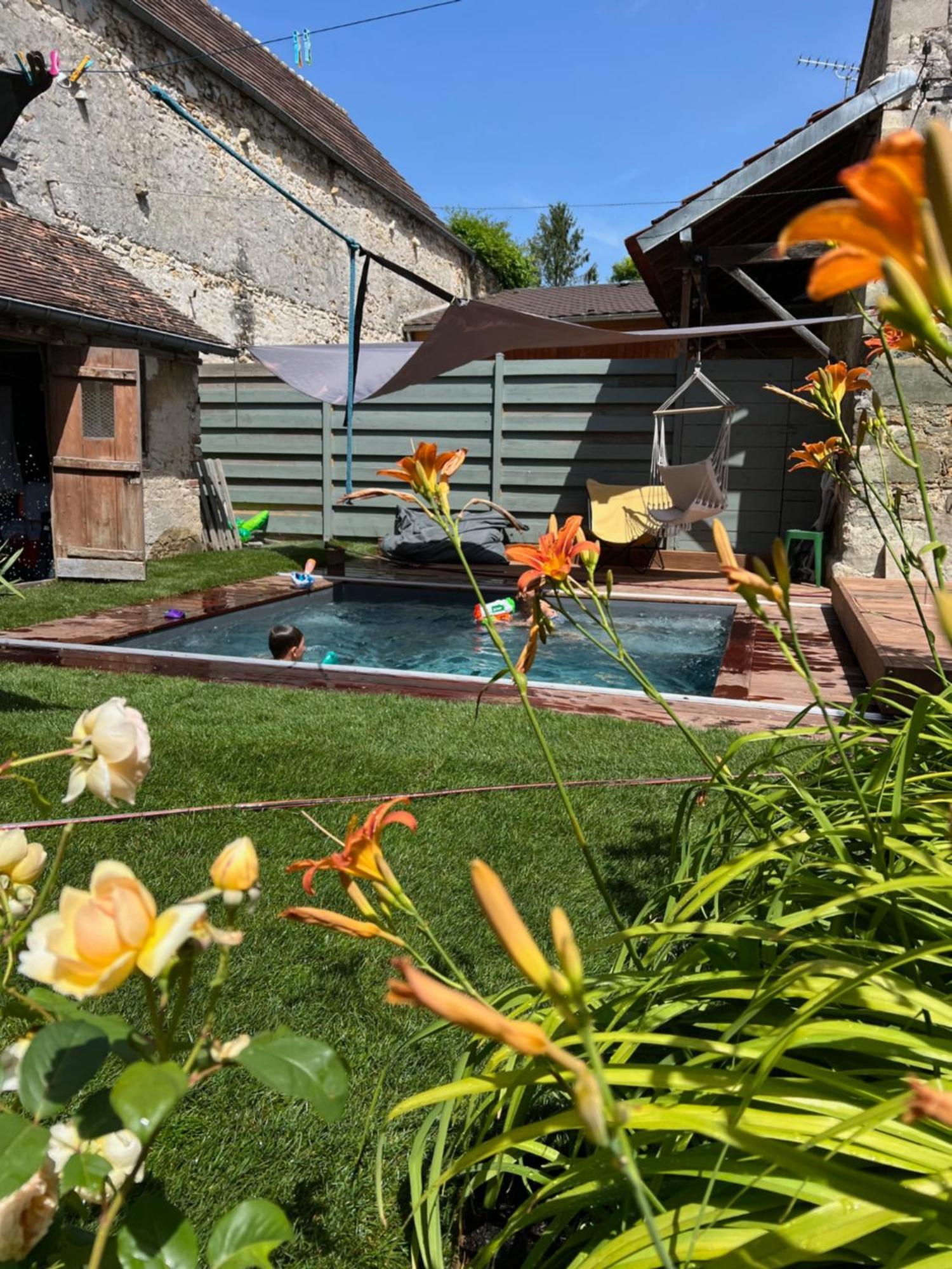 Maison De Campagne By La Boite En Plus Санлис Екстериор снимка